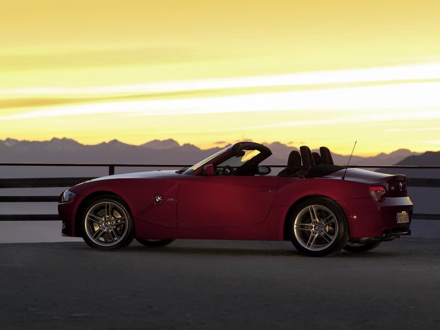  BMW Z4 M Roadster 2006 года  (фото 54 из 104)